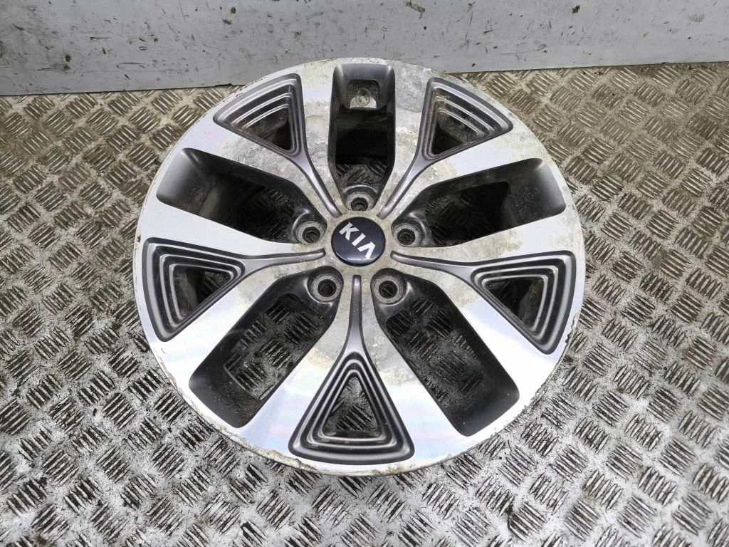 R17 vieglmetāla disks (-i) 529103W610