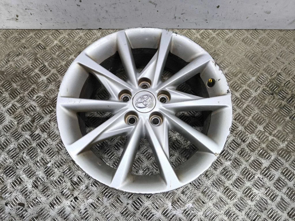 R17 alloy rim