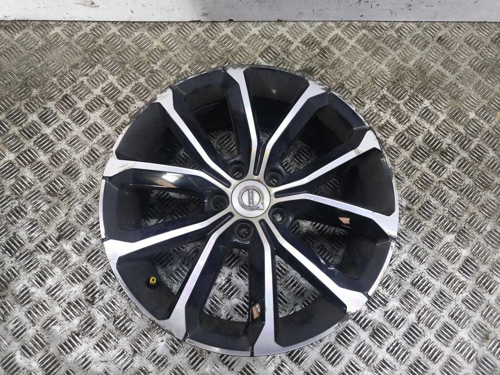 R17 alloy rim 31471310