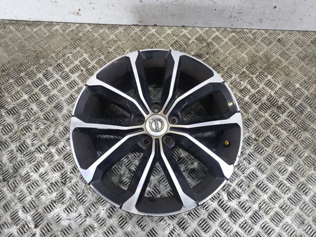 R17 alloy rim 31471310