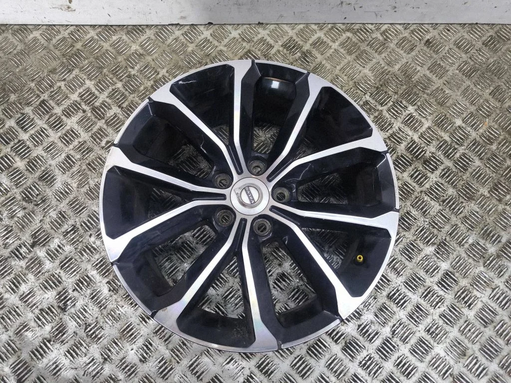 R17 alloy rim 31471310