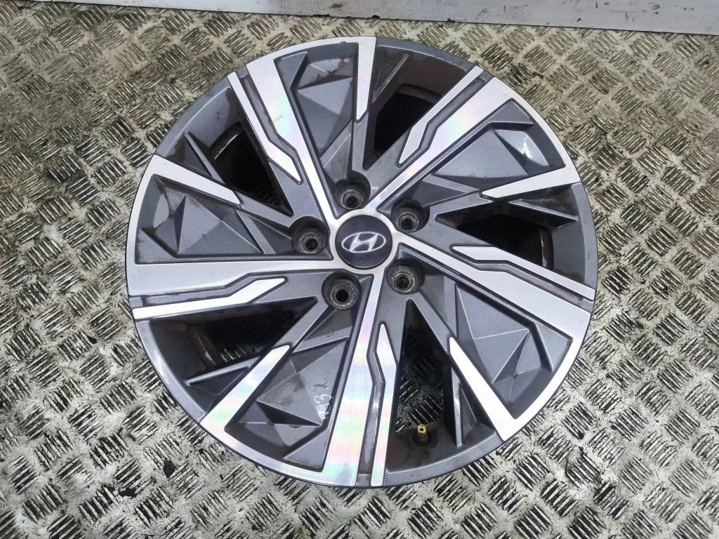 R17 alloy rim – Hyundai Tucson TL (2015-)