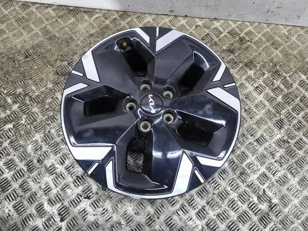 R17 alloy rim 52910AO000