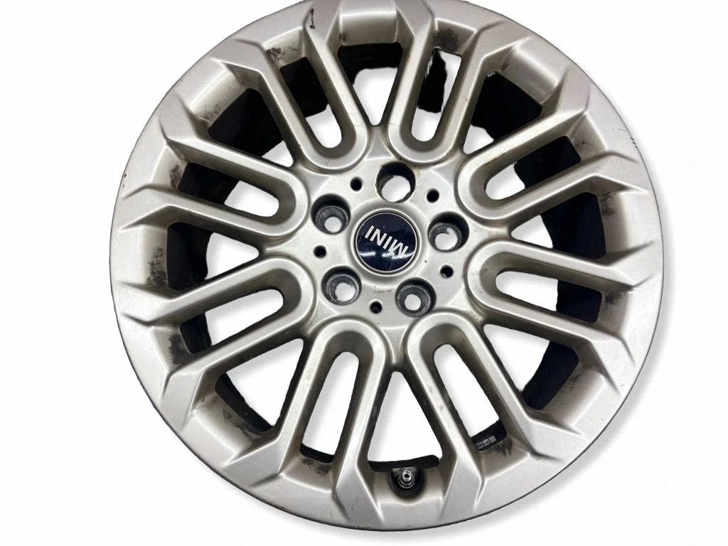 R17 alloy rim 5A3E637