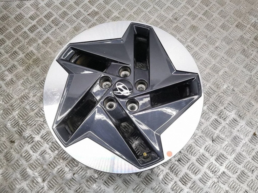 R17 alloy rim 52910HF200