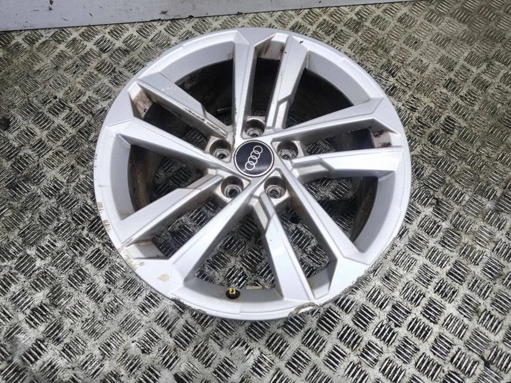 R17 alloy rim 8Y0601025E