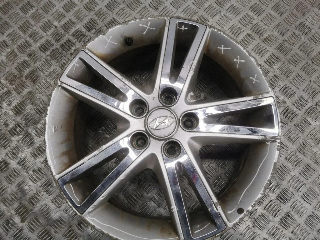 R17 alloy rim