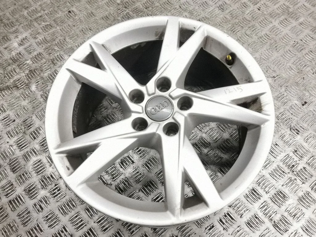 R17 alloy rim 8W0601025K