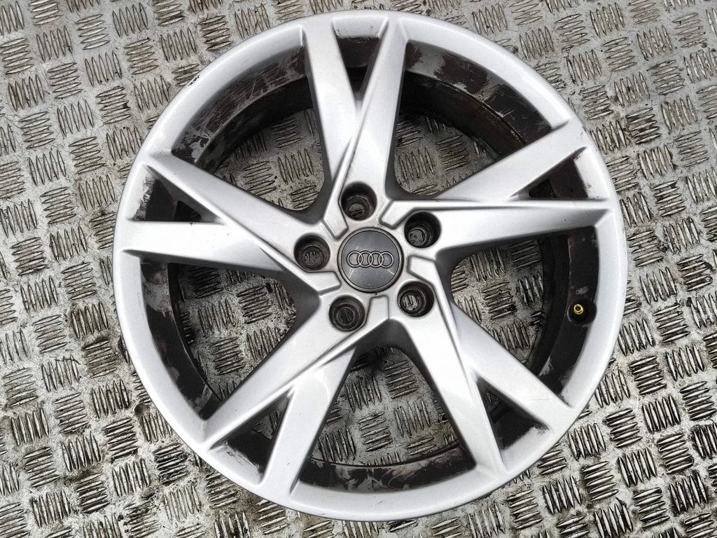 R17 alloy rim 8W0601025K