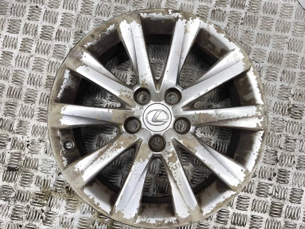 R17 alloy rim