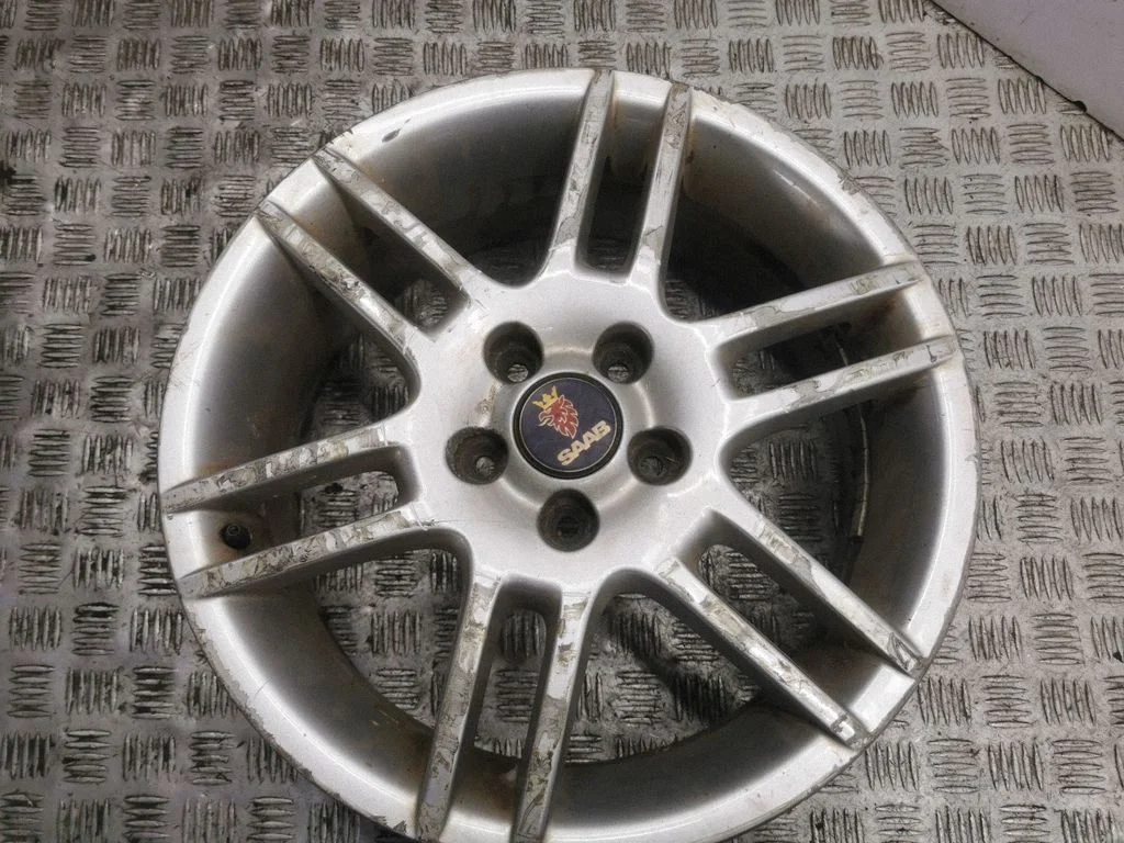 R17 alloy rim 8696411