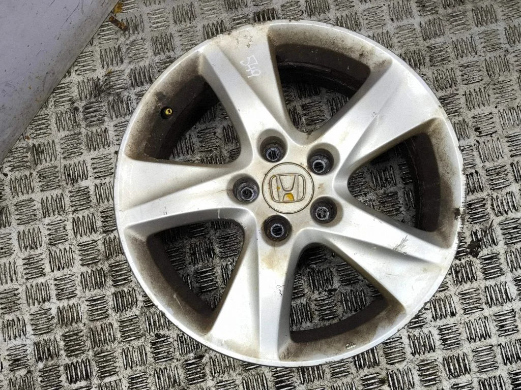 R17 alloy rim
