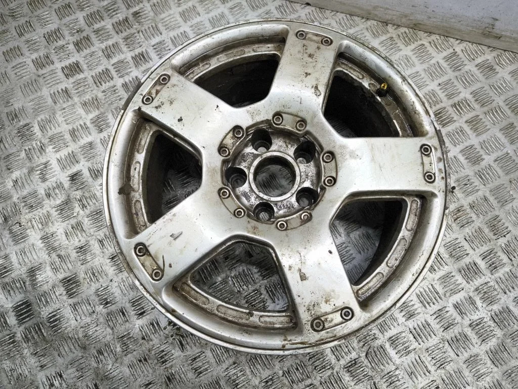 R17 valuvelg (-veljed) – Audi A6 Allroad C5 (1999-2005)