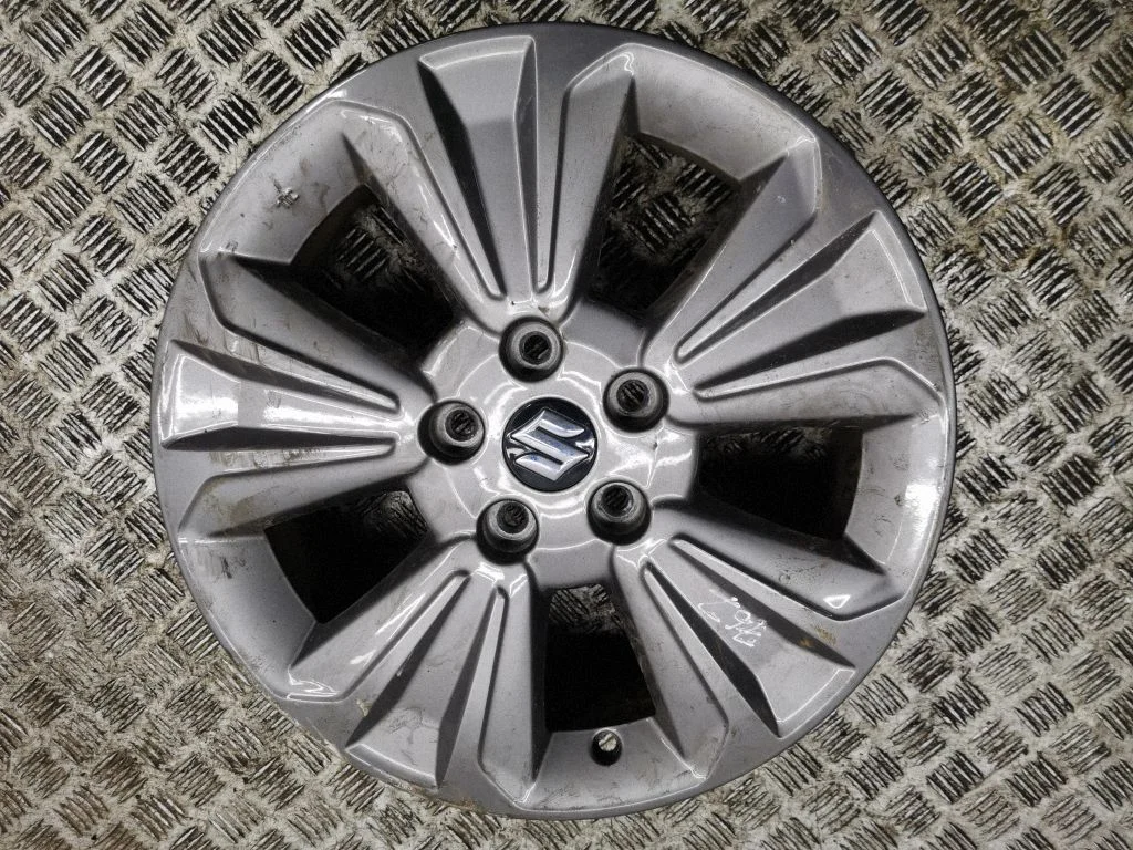 R17 alloy rim