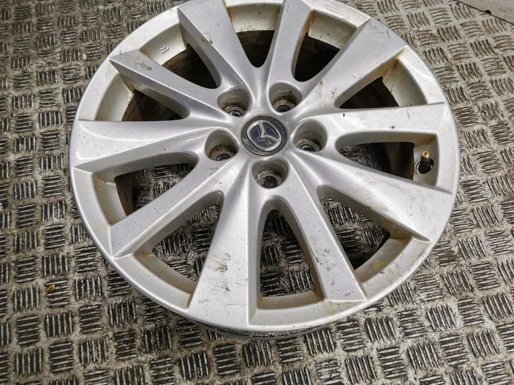 R17 alloy rim