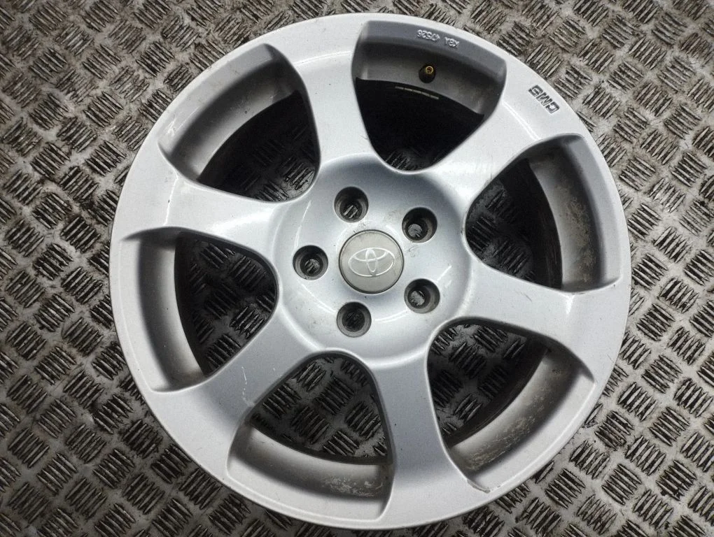 R17 alloy rim KBA47526