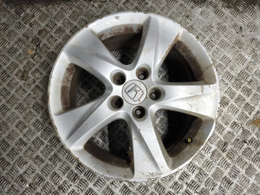 R17 alloy rim TL0775A