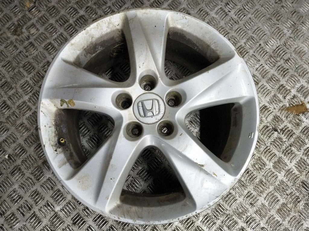 R17 alloy rim TL0775A