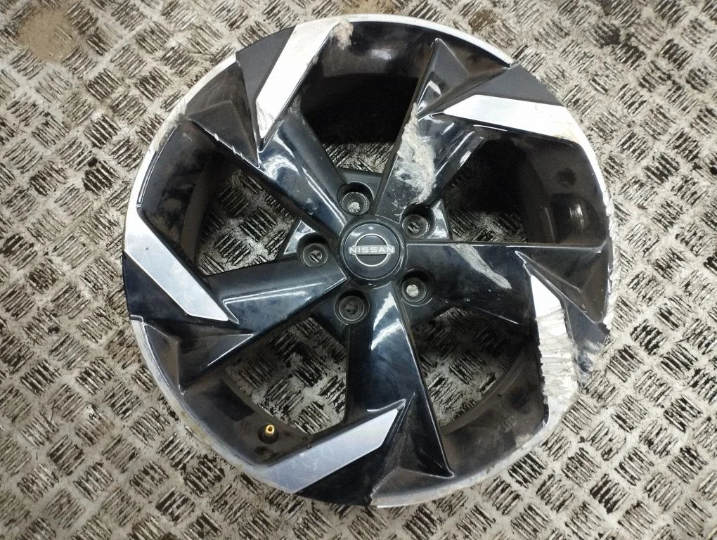 R17 alloy rim 403006PD1B