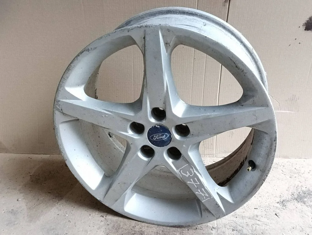 R17 valuvelg (-veljed) – Ford Focus (2010-2017)