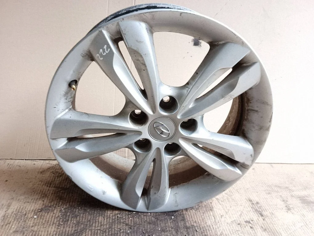 R17 alloy rim 5291025200