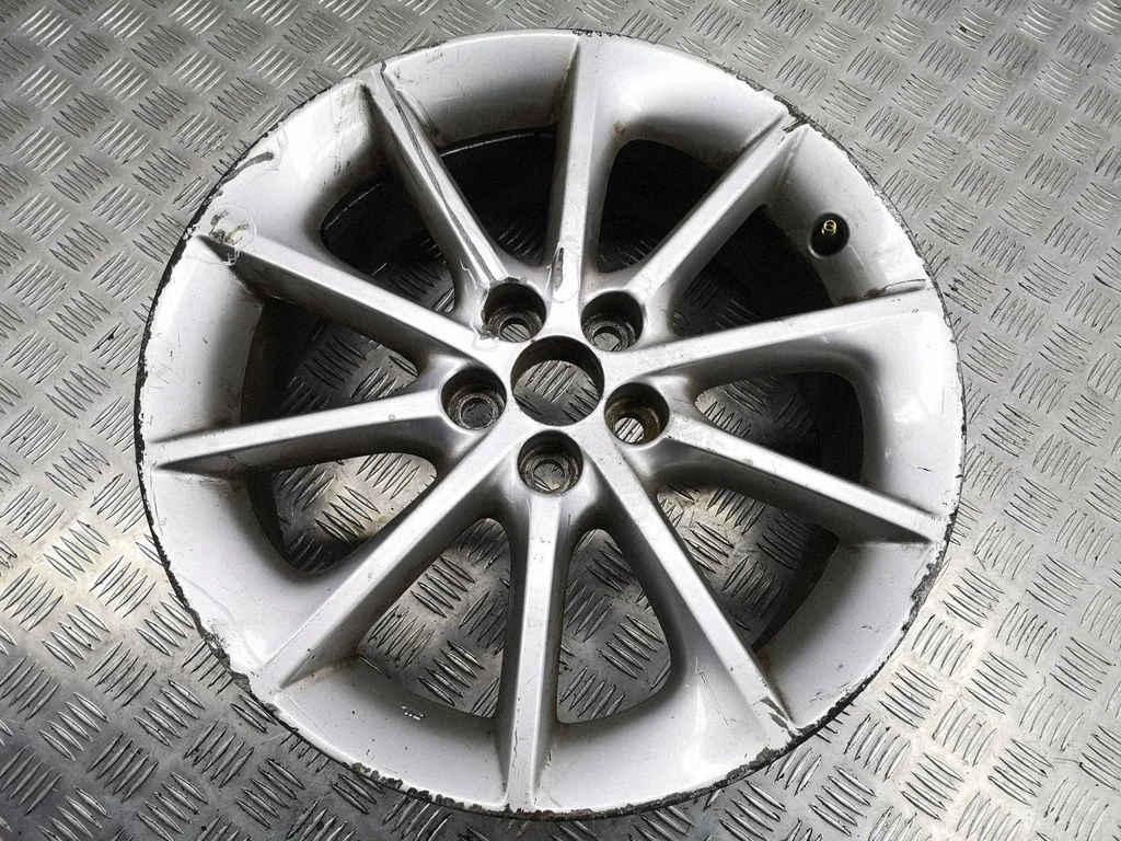 R17 alloy rim