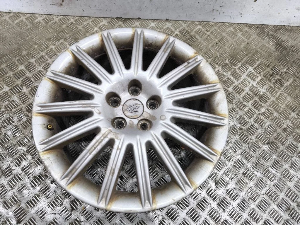 R18 alloy rim