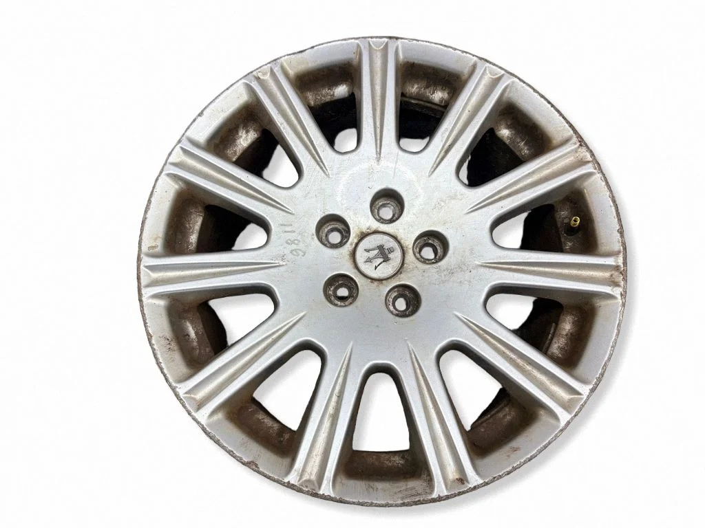 R18 alloy rim DV141