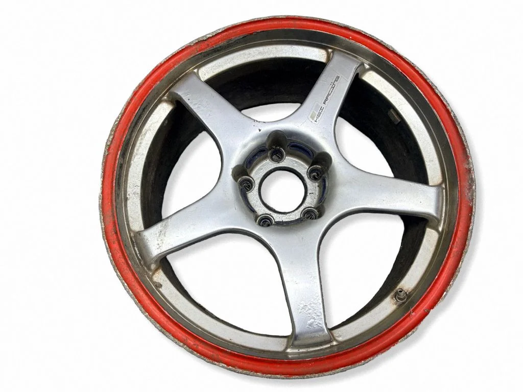 R18 alloy rim