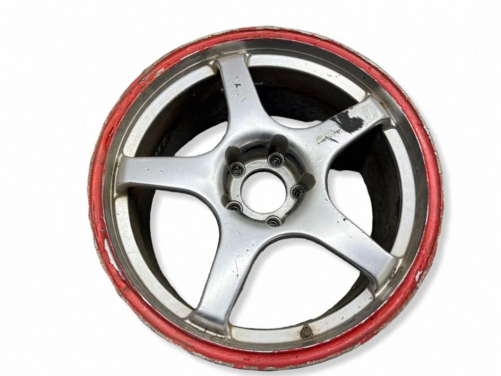 R18 alloy rim