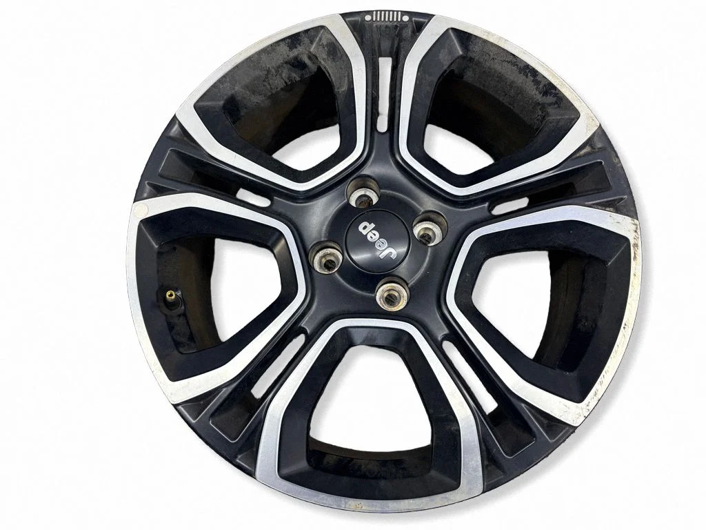 R18 valuvelg (-veljed) – Jeep Avenger (2022-)