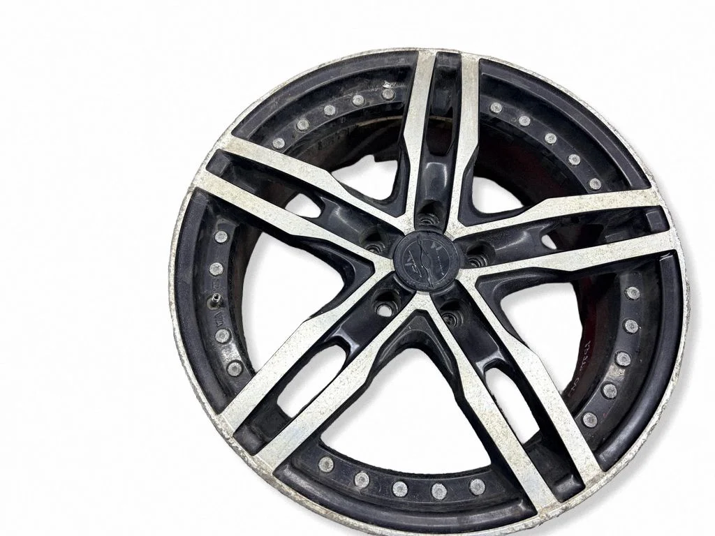 R18 alloy rim