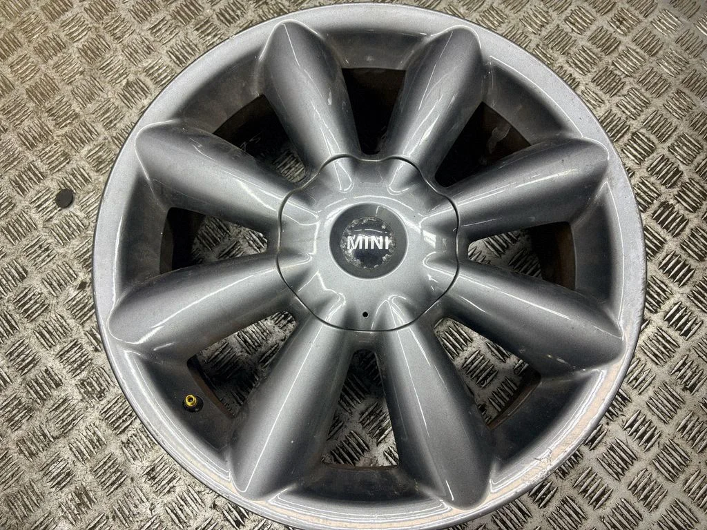 R18 alloy rim – Mini Cooper Countryman R60 (2011-2016)