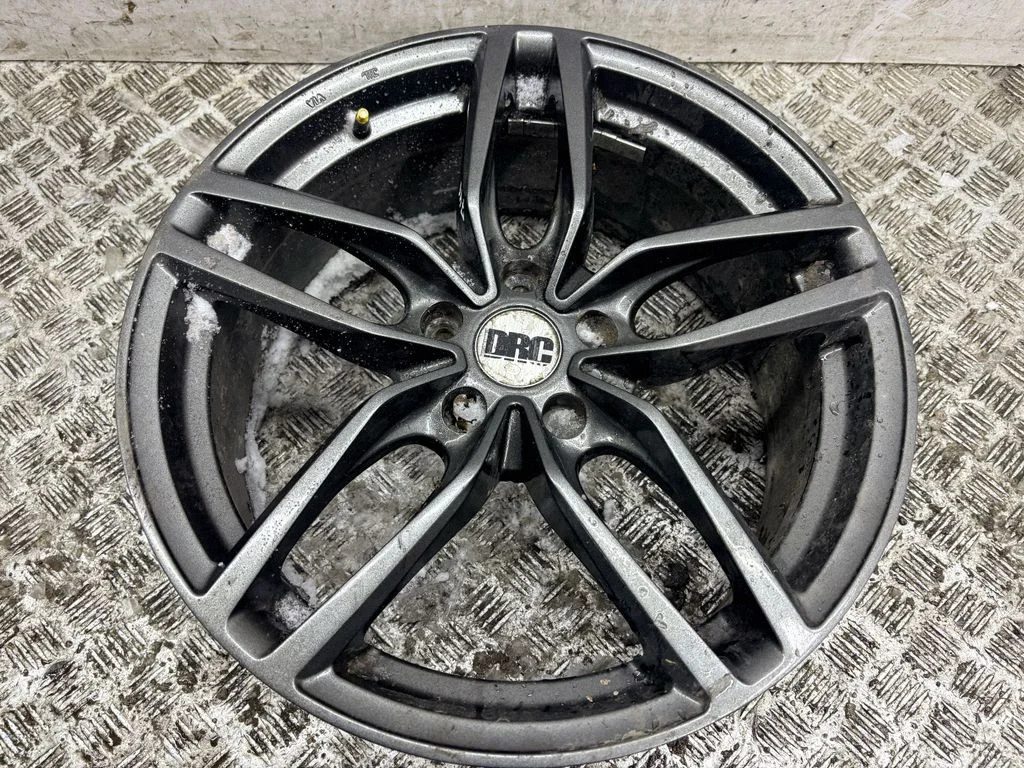 R18 alloy rim