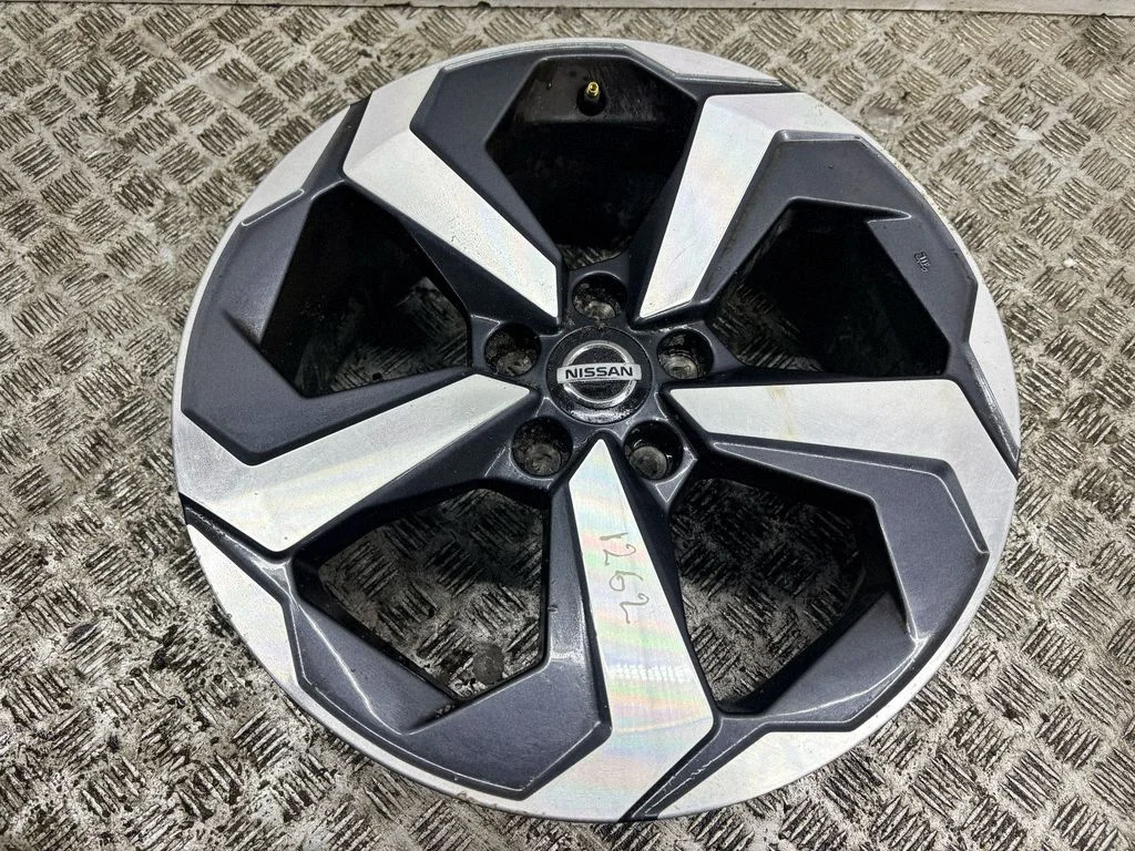 R18 alloy rim R20875