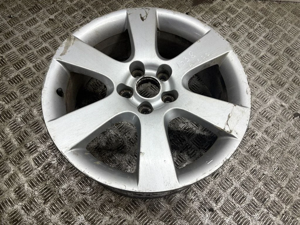 R18 alloy rim