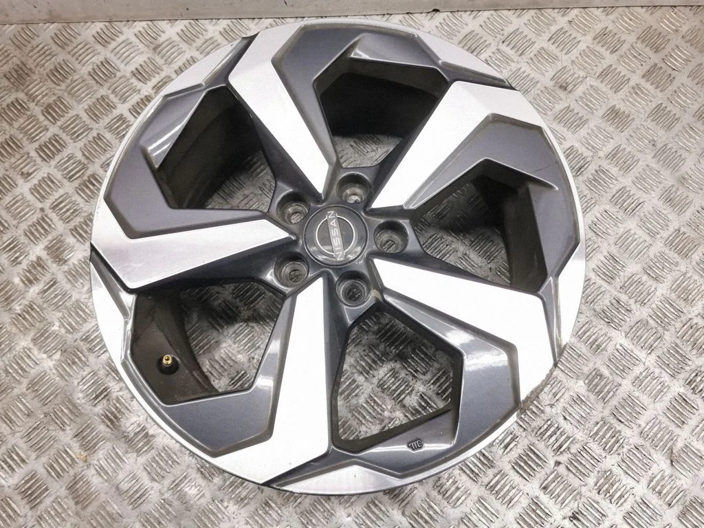R18 alloy rim 6UA8B