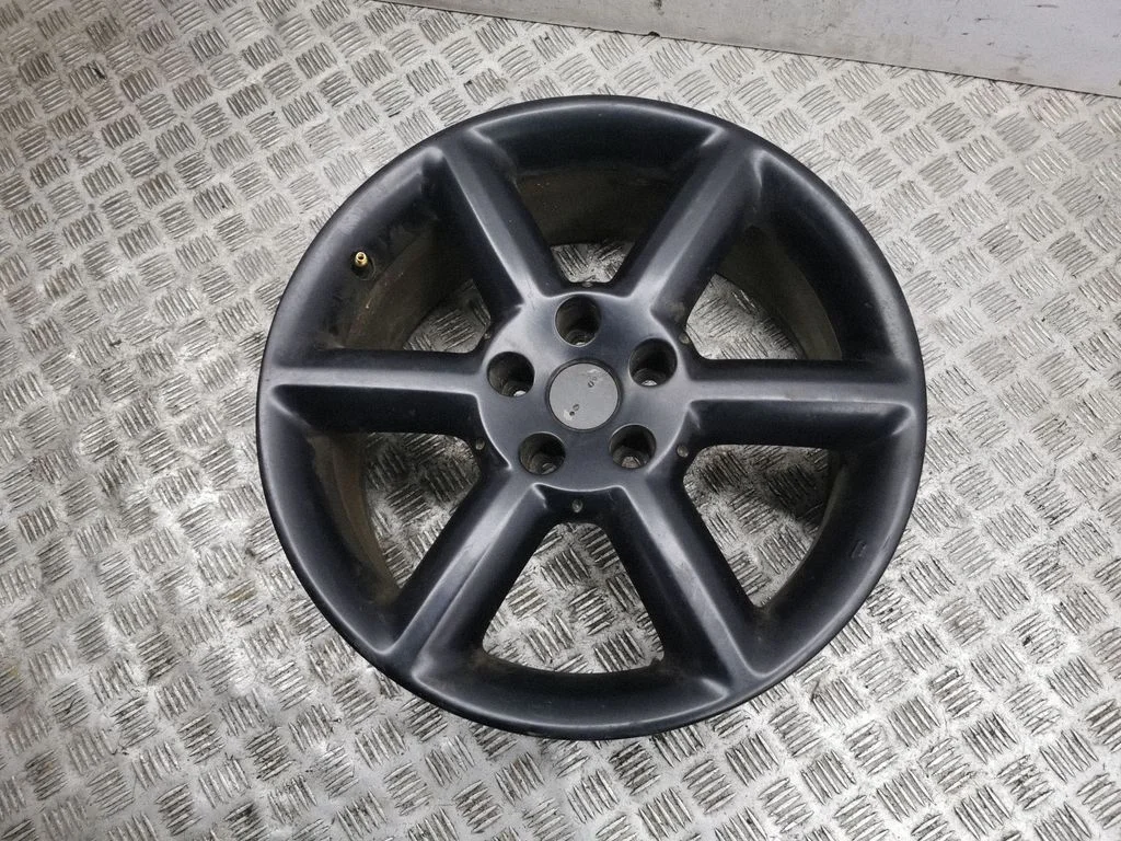 R18 alloy rim