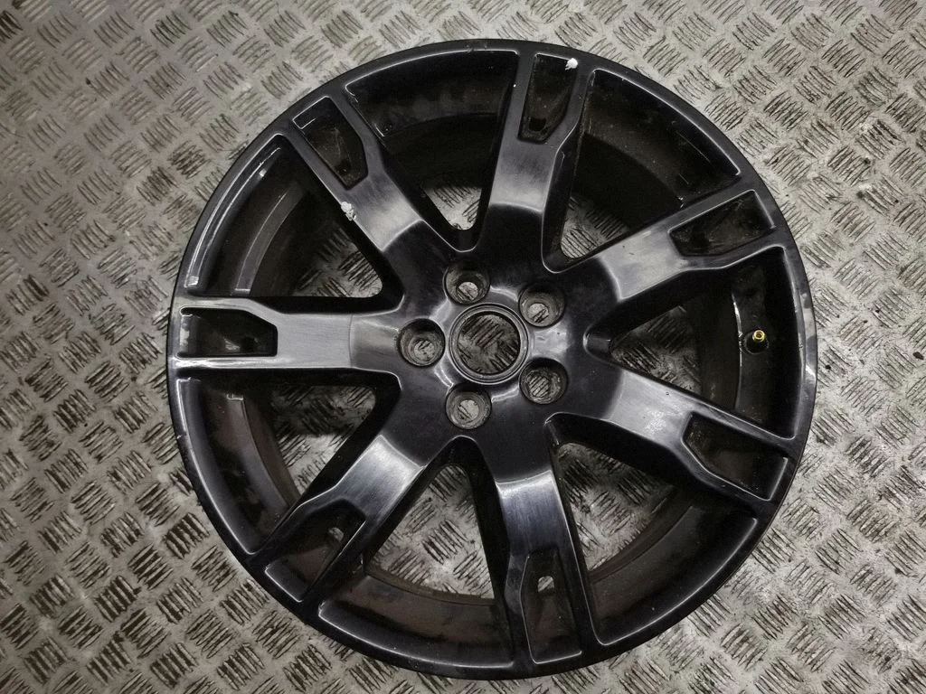 R18 alloy rim HL45553