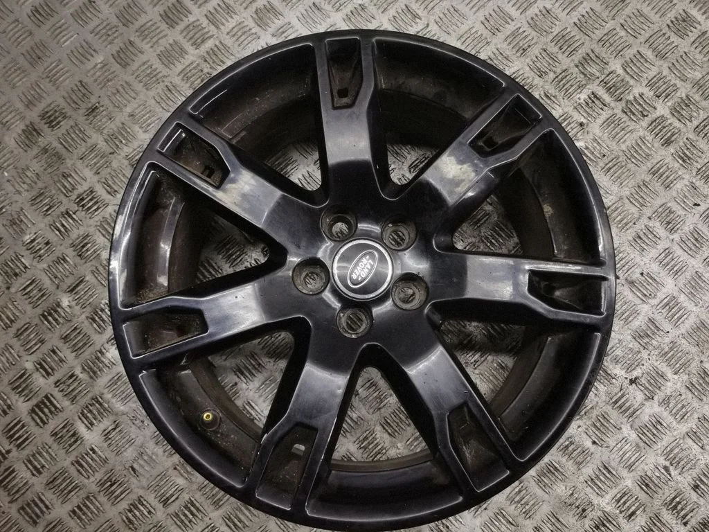 R18 alloy rim HL45553