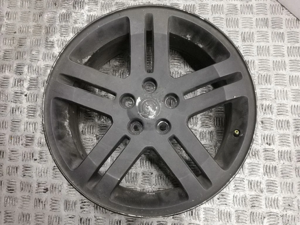 R18 vieglmetāla disks (-i)