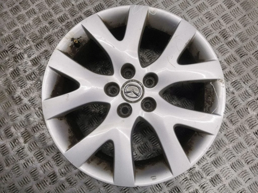R18 alloy rim