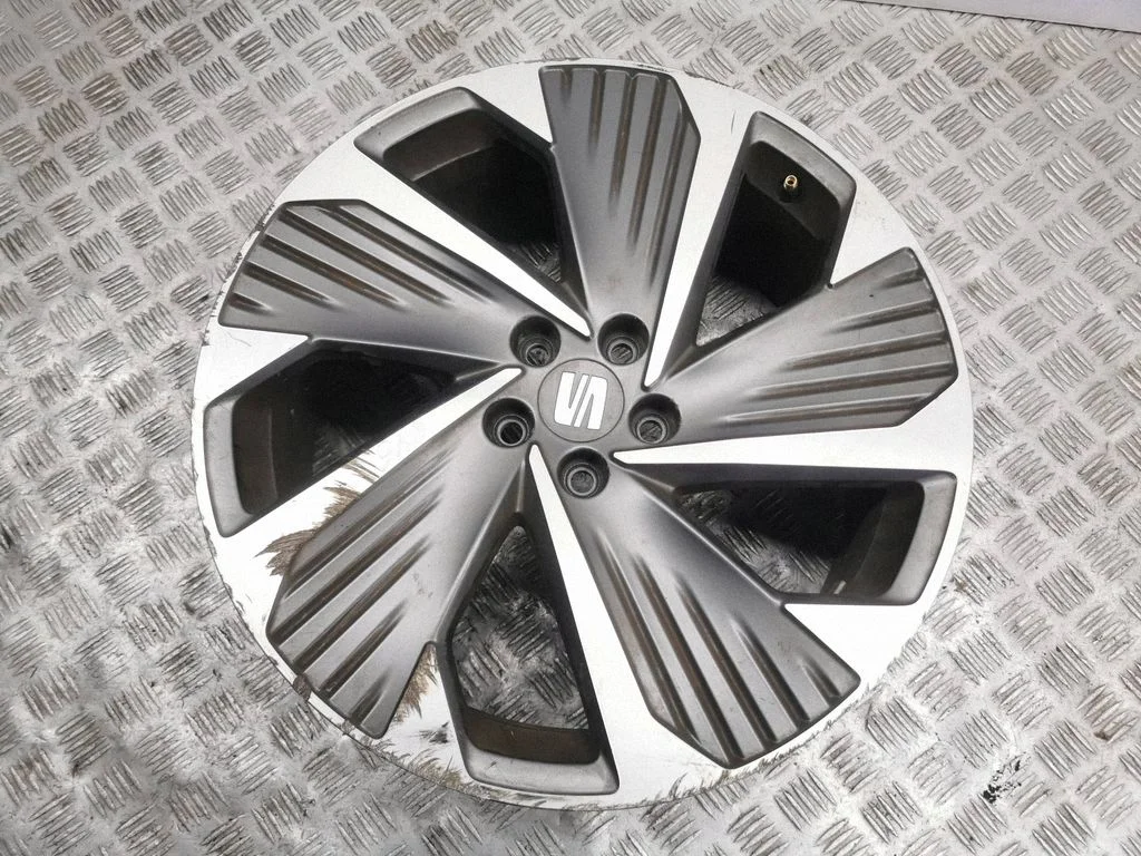 R18 vieglmetāla disks (-i) 6F9601025G