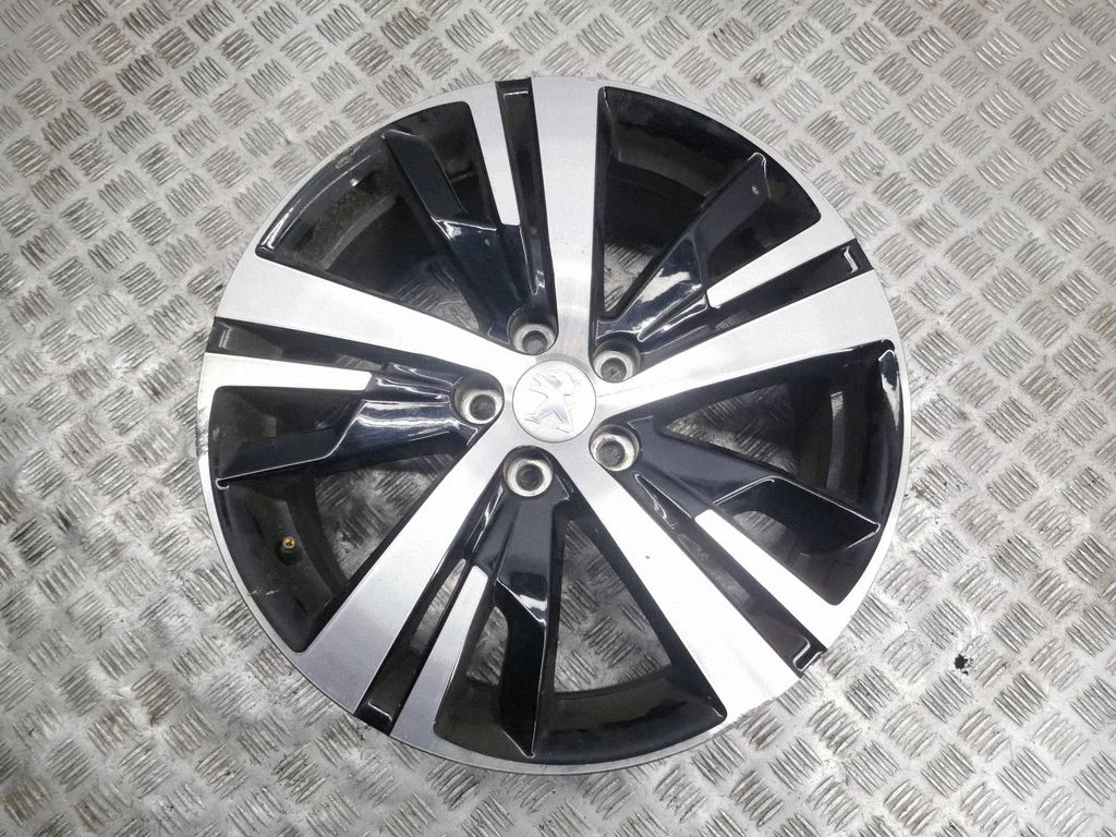R18 alloy rim 9809687377