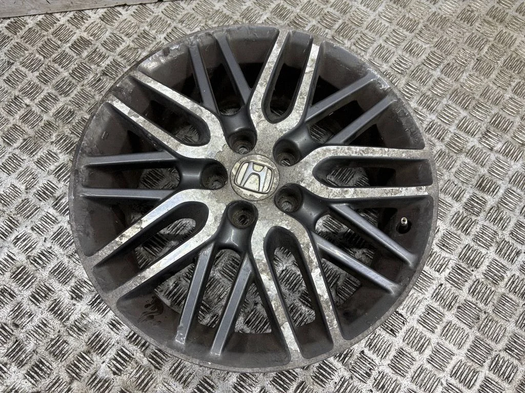 R18 alloy rim TL0875B