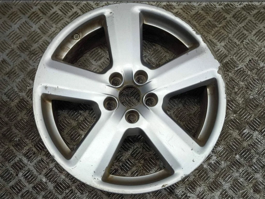 R18 valuvelg (-veljed) – Audi A6 Allroad C6 (2006-2011)