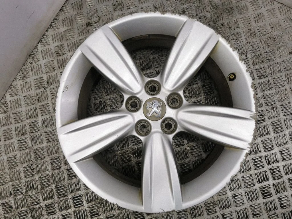 R18 vieglmetāla disks (-i)