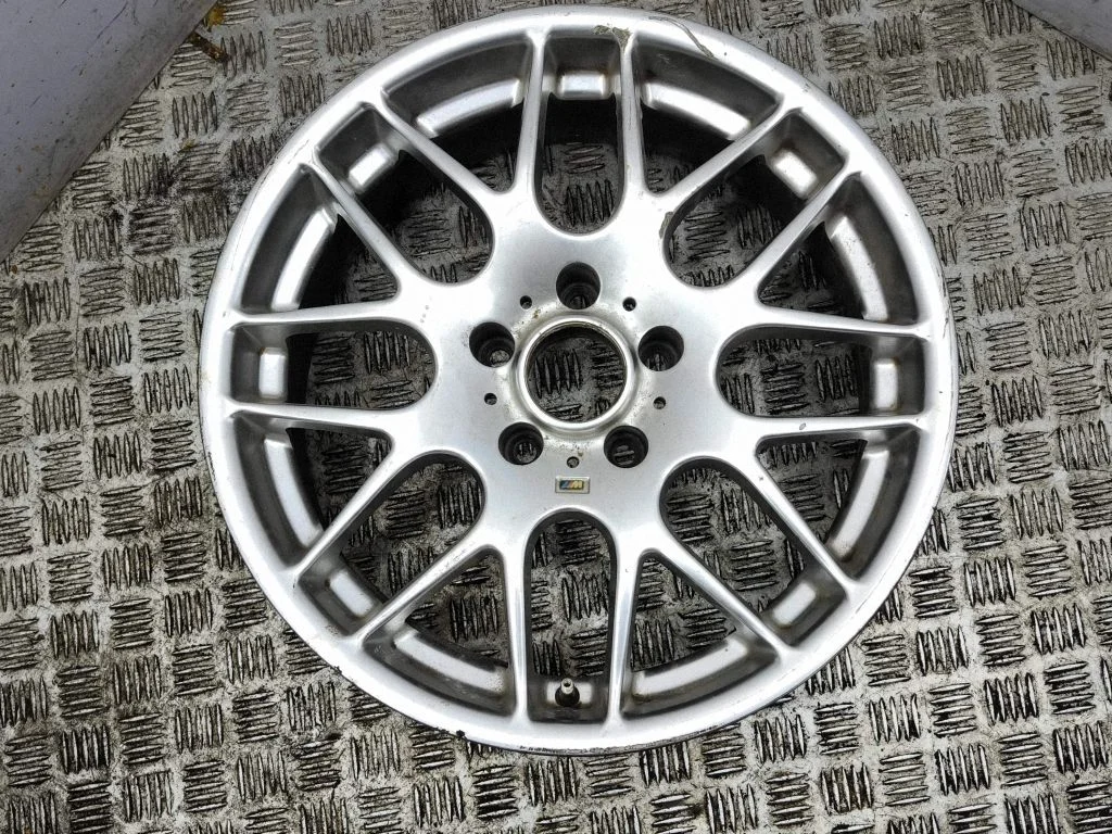 R18 alloy rim
