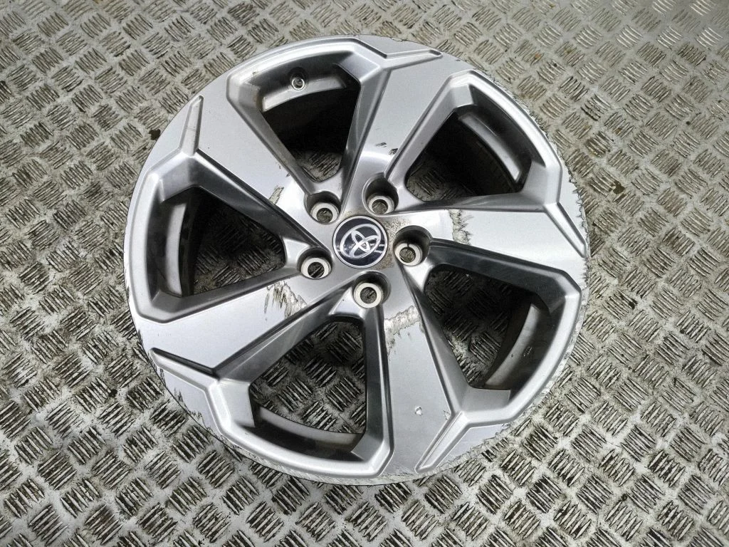 R18 alloy rim 002119