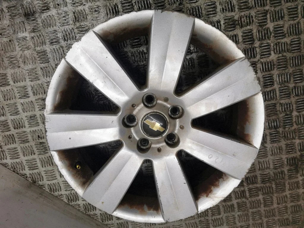 R18 alloy rim